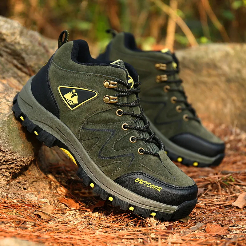 

Double-faced cashmere men's casual shoes shockproof anti-collision shoes inside wet and sweat-proof off-road outdoor men's shoes