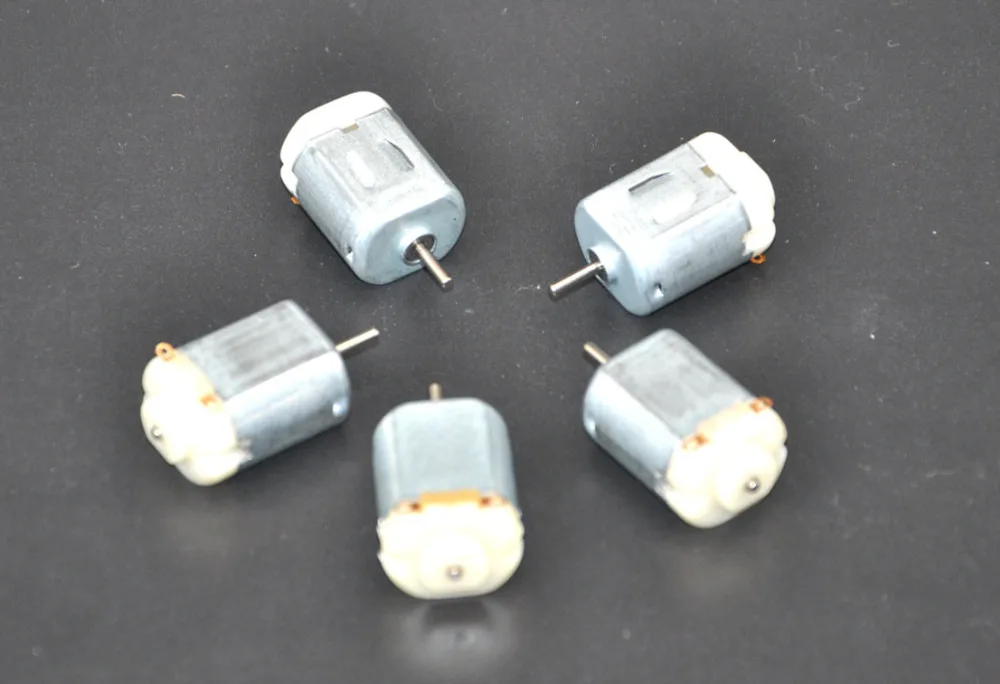 Free shipping (DHL3-7day) 100PCS/ 130 Small DC motor 3 to 5V Miniature motor four-wheel motor small 17000-18000 RPM