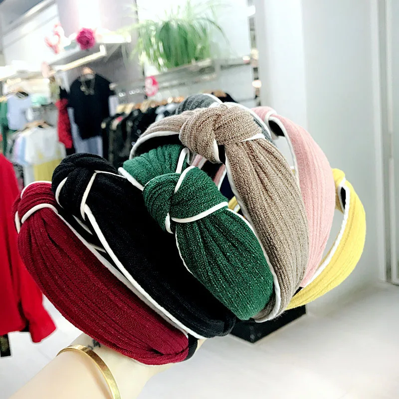 

Sweet Soild Color Knitted Wool Hairbands for Women Girls White Side Middle Knotted Head Band Hoop Hair Accessories Headdress