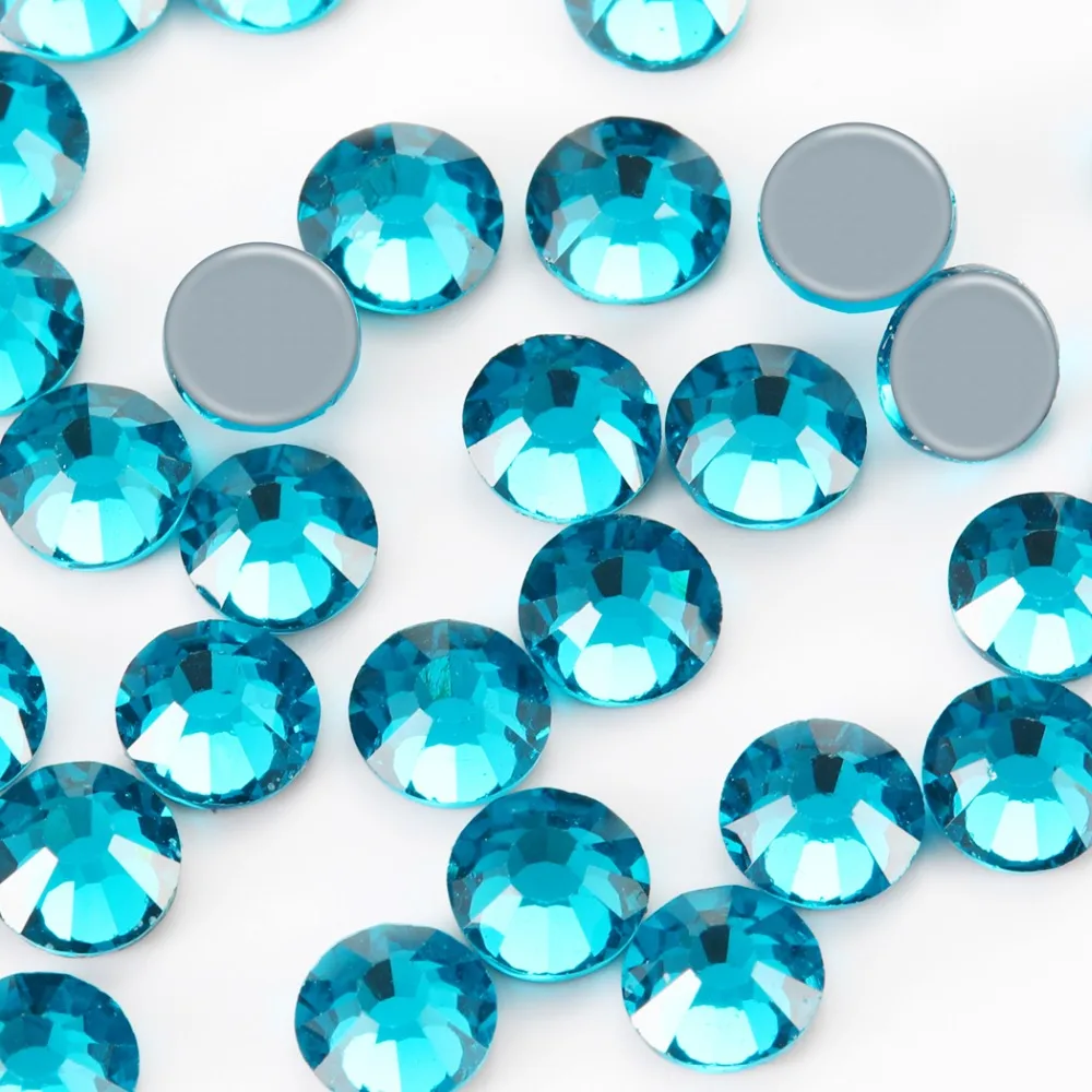 Blue zircon (3)