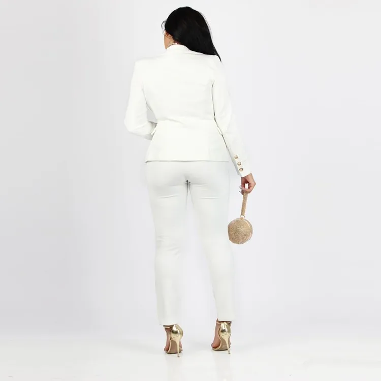 3515183398_1743081036