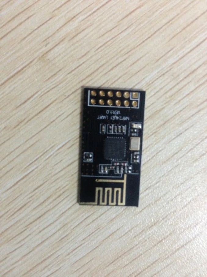 

NRF24LE1 wireless serial module / low power / wireless communicaon / built-in MCU