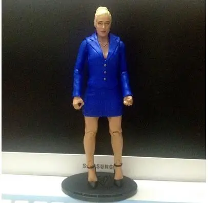 

Lana Doll wrestler Driver/Worker/racer For 1/14 Tamiya Tractor 1/10 RC Cralwer SCX10 hRAXXAS TRX4 RC4DW D90 D110 CAPO ACE JKMAX