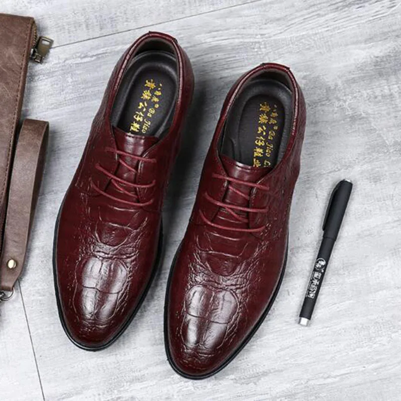 Деловая мужская обувь из натуральной кожи с принтом под крокодиловую кожу кожаные туфли на шнуровке с острым носком и мягкой подошвой размеры 38-44 - Цвет: red