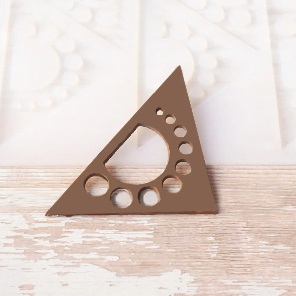 

Dot trilateral shape Non-stick Silicone Chocolate Mold Ice Molds Cake Mould Bakeware Baking Tools