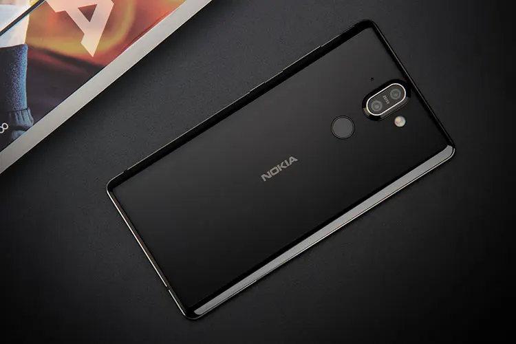 NOKIA 8 Sirocco 6GB RAM 128GB ROM Qualcomm Snapdragon 835 2.36GHz Octa Core 5.5 Inch POLED Corning Gorilla Glass 5 2K 3D Curved Screen IP67 Waterproof Dual Camera Android 8.1 4G LTE Smartphone