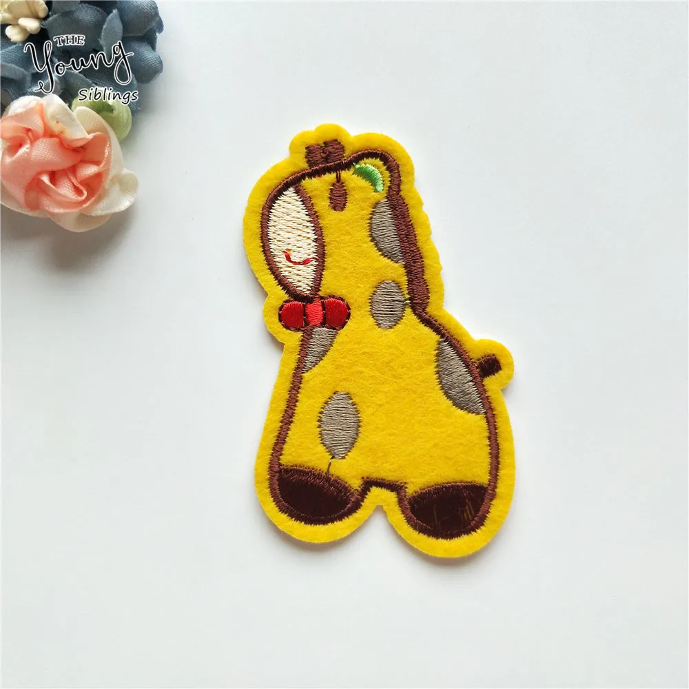 Mix Hot melt adhesive patches Cartoon Animal Embroidery patch Sheep Unicorn Dog stickers Iron on Stripes DIY Clothing Accessory