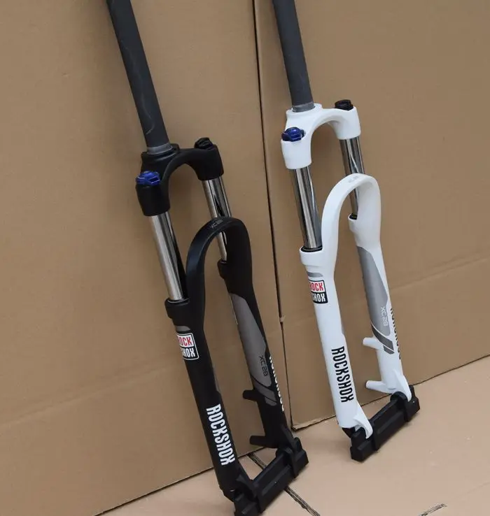 

ROCKSHOX XC28 Mtb Fork 26 Suspension Fork Bike Manual Control Bicycle Disc Brake Fork Bike Parts