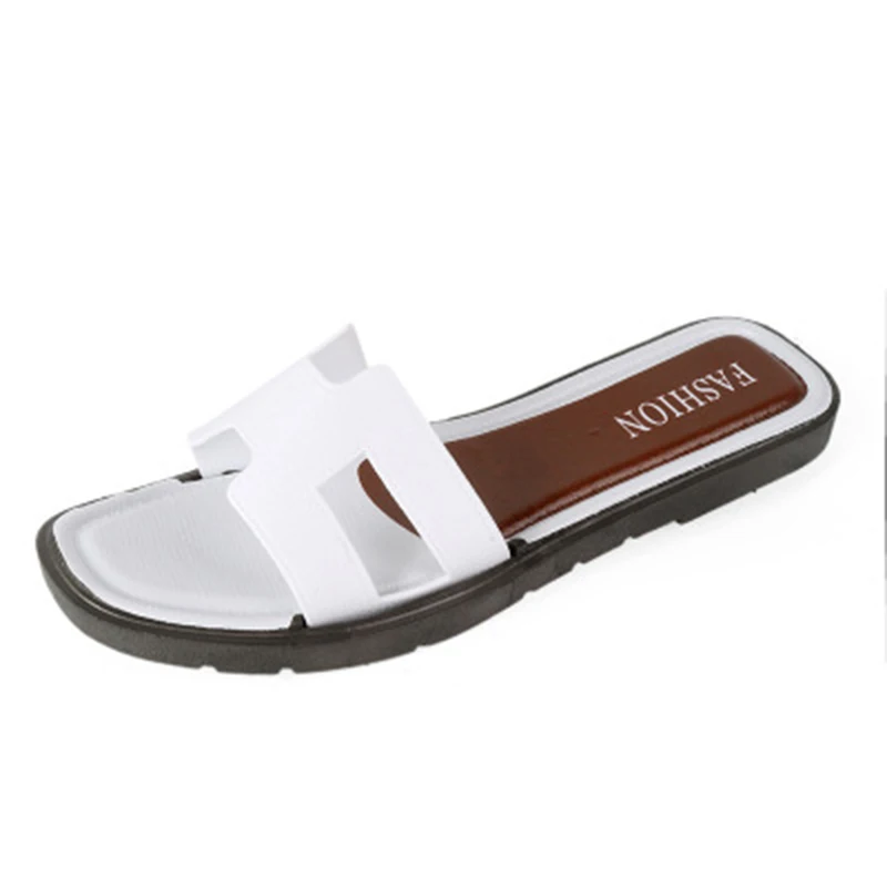 

Summer Fashion New Wild H Slippers Female Flat Bottom Sandals Casual Flat With a Word Drag Female Sandals Soft And Comfortable