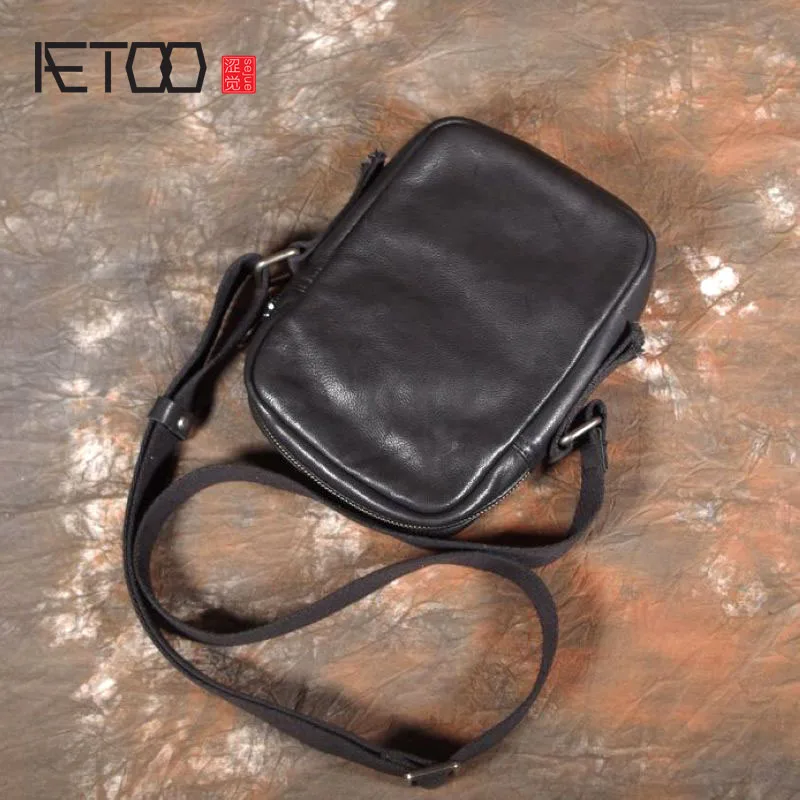 AETOO простая мини-сумка для мобильного телефона, маленькая сумка через плечо, мужская повседневная кожаная сумка первого слоя