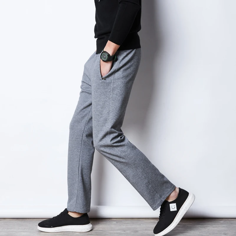 Loose Sweatpants (1)