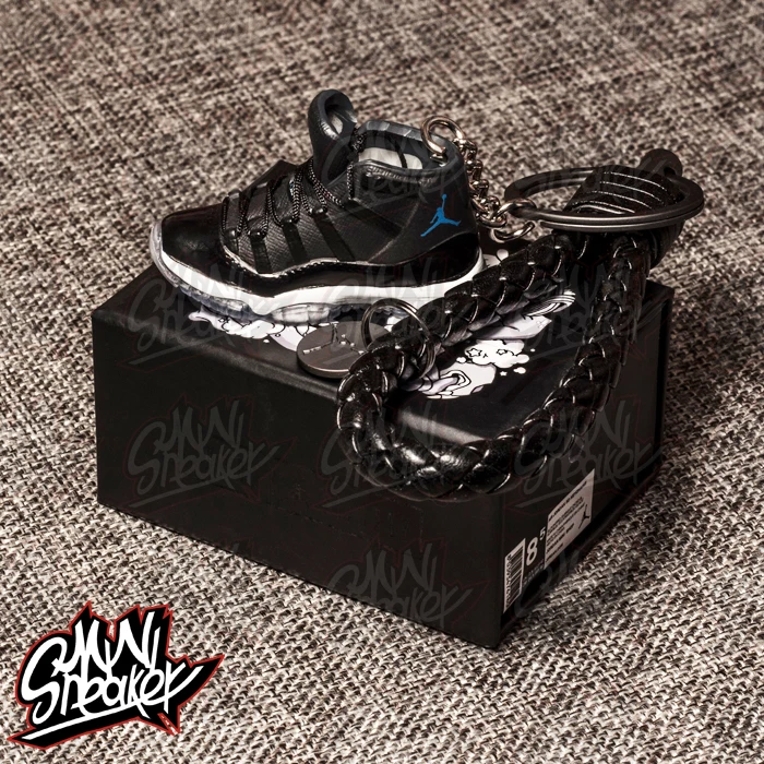 

AIR JORDAN 11 72-10 AJ11 Big Devil Jordan 11th Generation Sneakers Stereo 3D Model Keychain Christmas Gifts