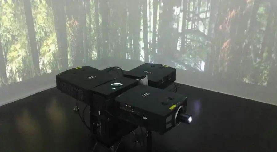 Optional Lens for Brand Large Venue Projectors (11)