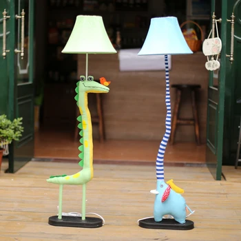 

2020 new Wood Floor Design Light Antique Modern Living Room Bedroom Lighting Luxury LED Resin Retro Floor Lamp Home Lighting