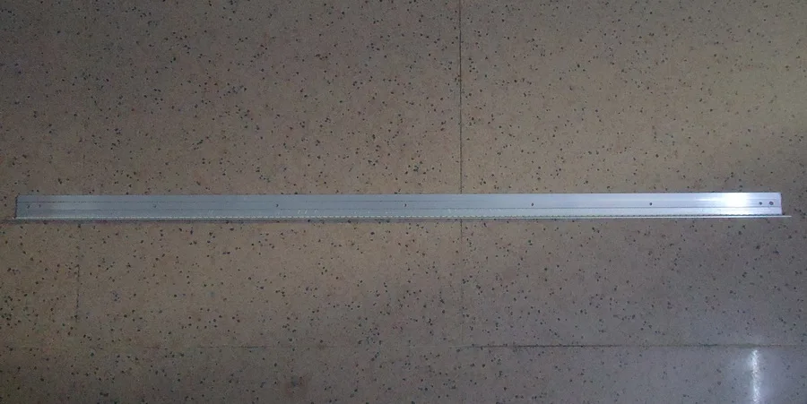 T87D085.00 L460H1-4EA-A002C   V460H1-LE3-TREF2 TLEF2 1  = 65LED 518 MM