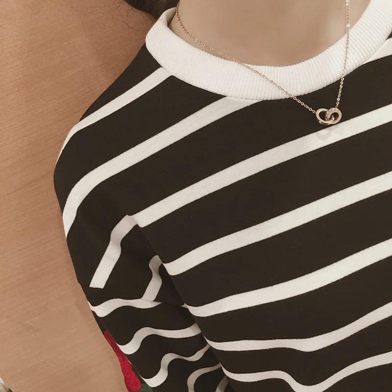 Roses Embroidery Lantern Sleeve Loose Striped Women Sweatshirt (27)