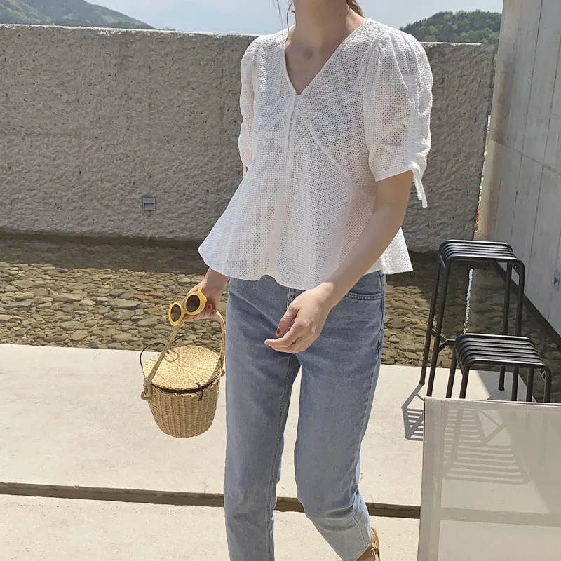 

Summer 2019 Womens Tops and Blouses Elegant Tunic Vintage Jacquard Sexy V-neck Short Sleeve Draped Casual White Blusas Femme