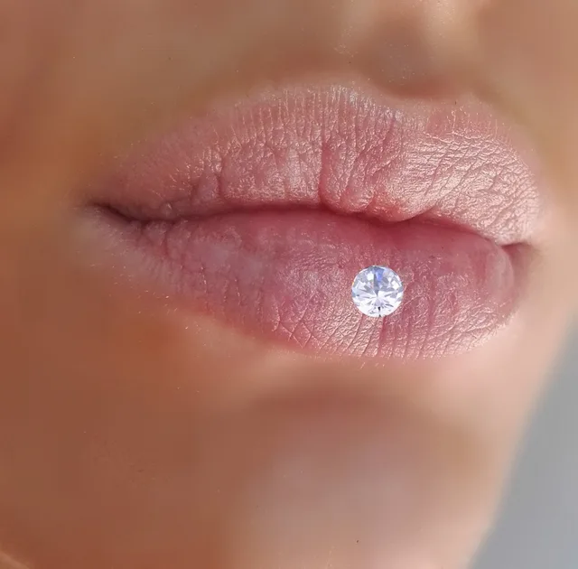 Фото 30 шт/лот кольцо для пирсинга губ из нержавеющей стали с резьбой