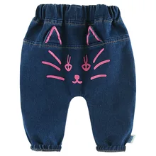 Детские джинсовые штаны для новорожденных; Новинка года; сезон весна-осень; штаны-шаровары для мальчиков и девочек; хлопковые брюки для младенцев с рисунком кота; одежда для детей