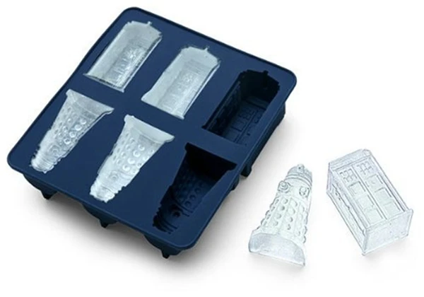 1PCS DOCTOR WHO ICE CUBE TRAY ICE MOLDS 3PCS DALEKS AND TARDIS COOKIES MOLD CHOCOLATE FONDANT