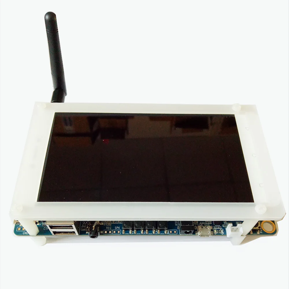 [SmartFly] Quad Core ARM Cortex A53 CPU, 450MHz Mali T720 GPU, 2GB