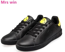 men and women skateboarding shoes smile logo outdoor sneakers sports shoes waterproof anti – skid lace Flat shoes
