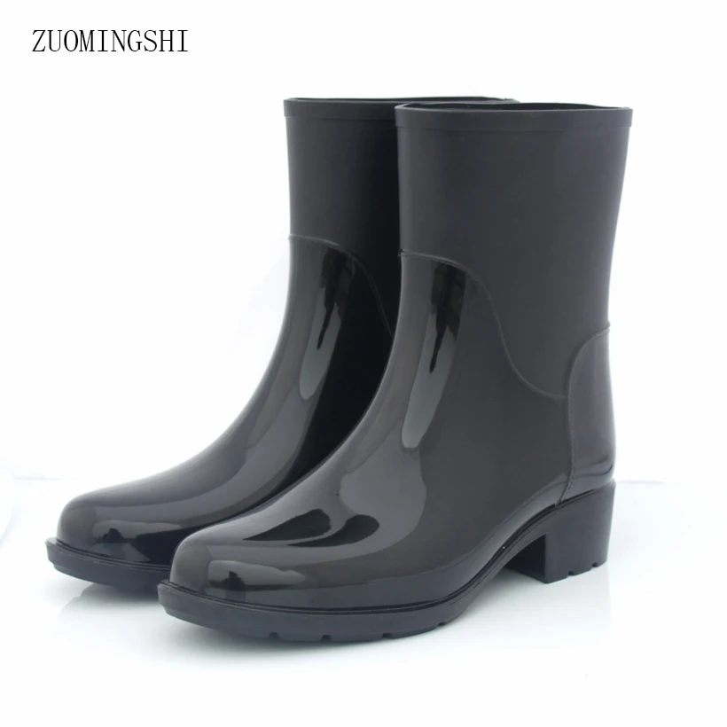 womens black gumboots