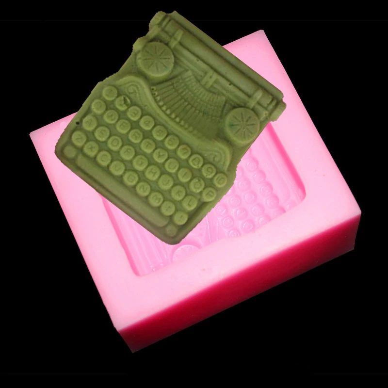 

Antique Telephone Shaped Silicone Mold Chocolate Biscuit Candy Silicone Bakeware Fondant Decorating Tools Soap Soap Baking