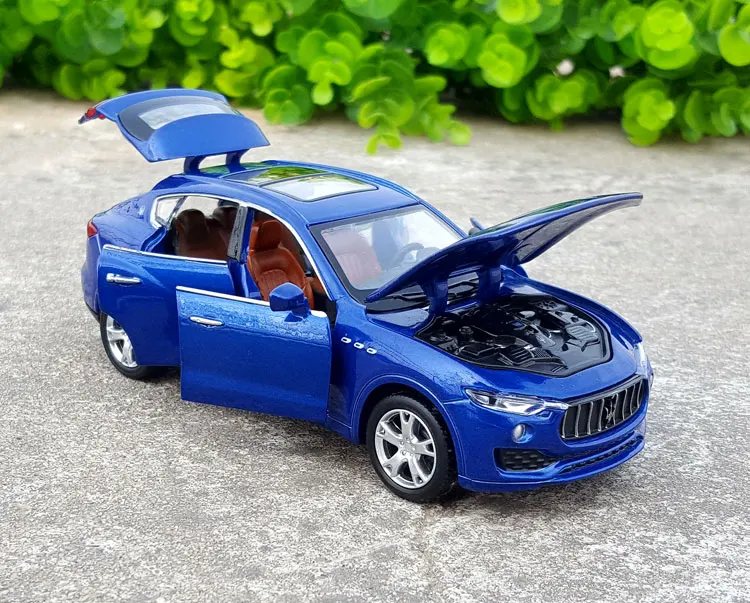 1:32 Масштаб Литой Сплав металла роскошная модель автомобиля SUV для Maserati Levante Коллекция Модель 6 дверей открытые игрушки автомобиль