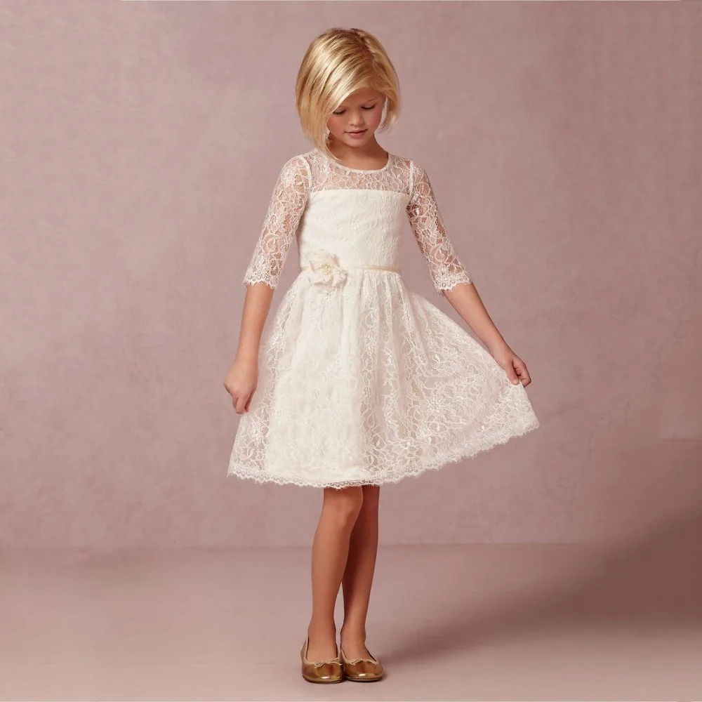 2017 Fashionable Vintage Lace Flower Girl Dresses with Sleeves Knee