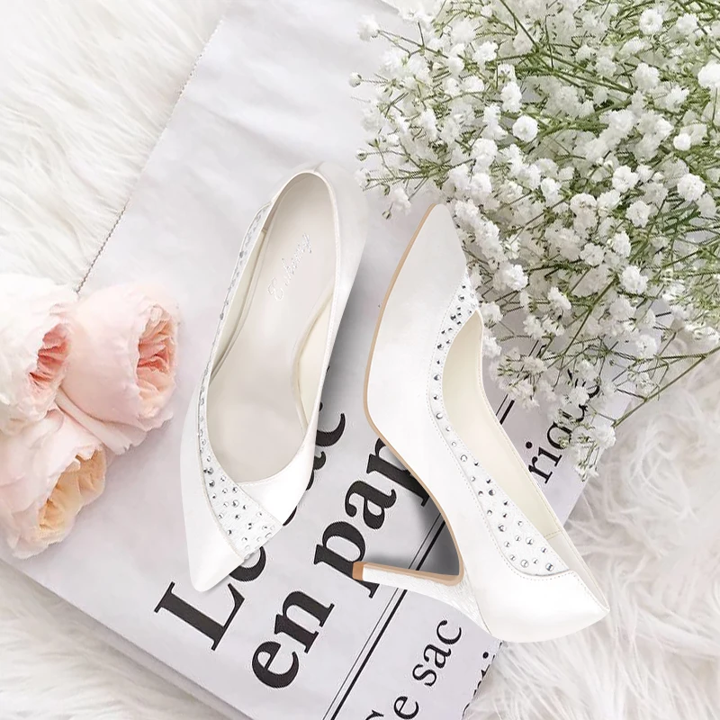 

Eshemg Bridal Wedding Shoes Satin Crystal White Women Pumps Shoes Women Ladies Party Heel Shoes