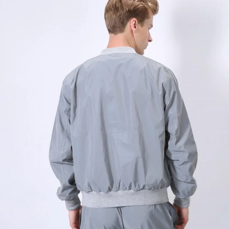 Goede Riinr mannen 3 M Volledige Reflecterende Jas Licht Hoodies Vrouwen Jassen Hip Hop Waterdichte Windbreaker Hooded Streetwear Jassen Man