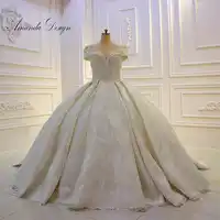 Amanda ออกแบบ hochzeitskleid ปิดไหล่ลูกไม้ Applique Empire ซาตินงานแต่งงานชุด