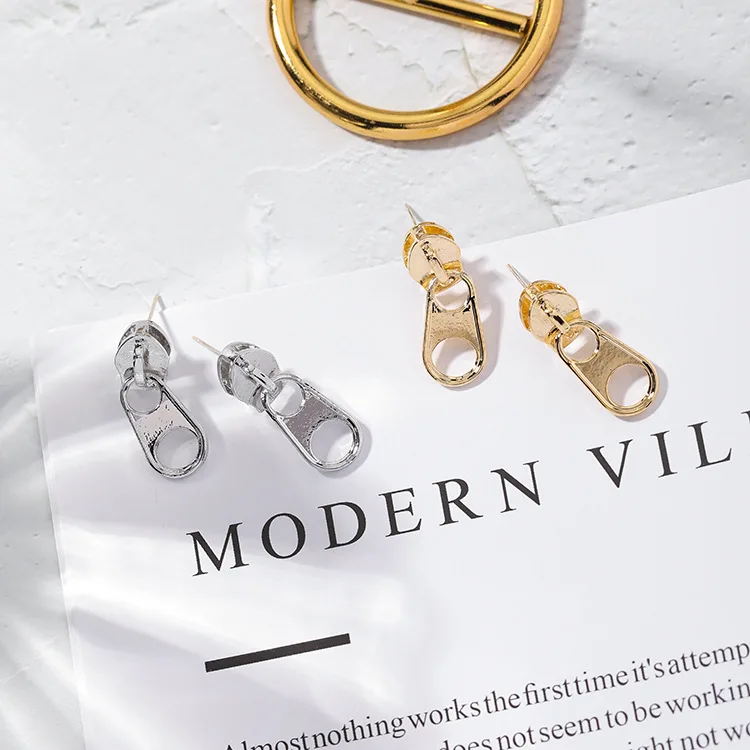 

New Arrival special design Stud Earrings for Women paper clip shape personality Earrings Fashion Jewelry Party Birthday CEL255
