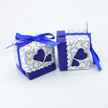 

100pcs/lot DIY Beautiful Hollow Sweet Hearts Royal Blue Candy Box Wedding Favor Cute Gift Boxes Party Supplies Ribbon Free