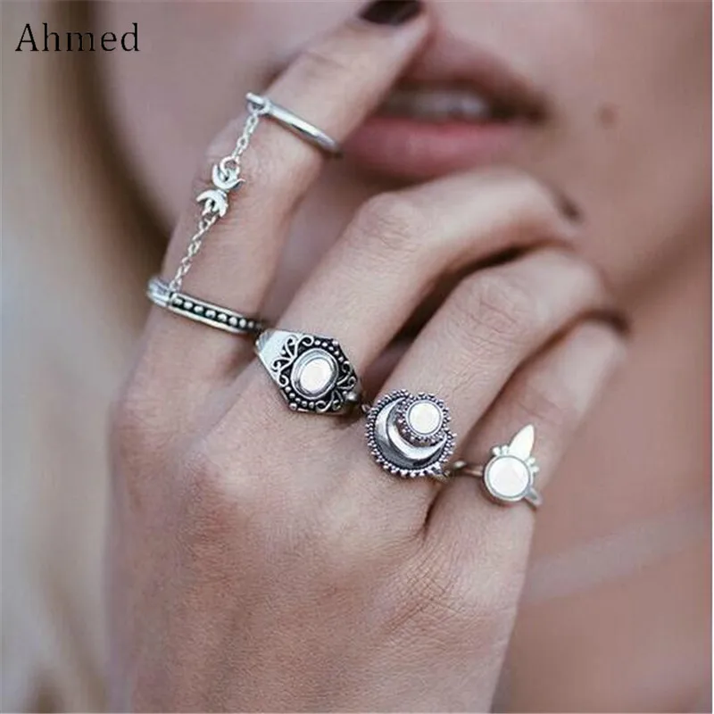 

Ahmed Bohemian 5pcs/set Retro Synthetic Stone Tandem Chain Tail Ring Set For Women Fashion Ethnic Vintage Female Rings Gifts