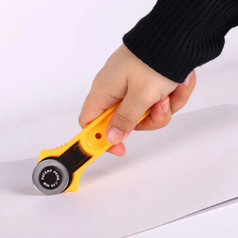 

Cutting Knife 28mm Rotary Cutter Fit Dafa Fabric Circular Cut Patchwork Craft Leather Sewing Tool for Sewing Machine new