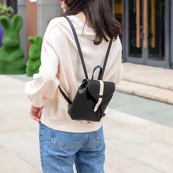

Fashion Lady Shoulders Small Backpack Letter Purse Mobile Phone Bag Nylon Backpack Travel School Backpacks Teenage