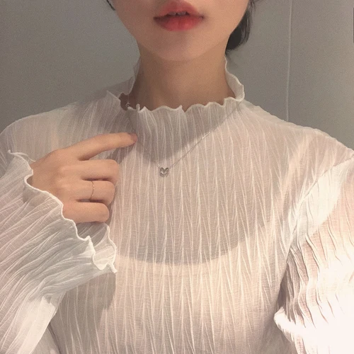 

Aihuyigui 2019 New Arrival Women Striped Shirt O-neck Flare Sleeves Pleating Process Wave Edge Transparent Blouse Tops Ru008