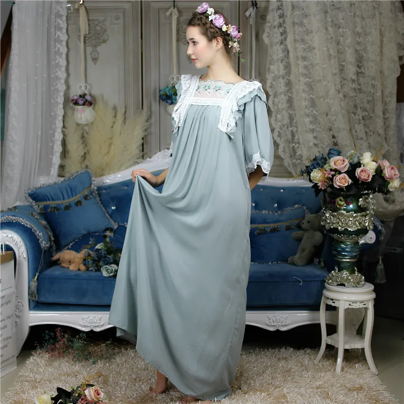 

Henrietta Vintage Sleepshirt Victorian Butterfly Sleeve Autumn Night Dress Long Robe Romantic Lace Babydoll Sleepwear Nightgown