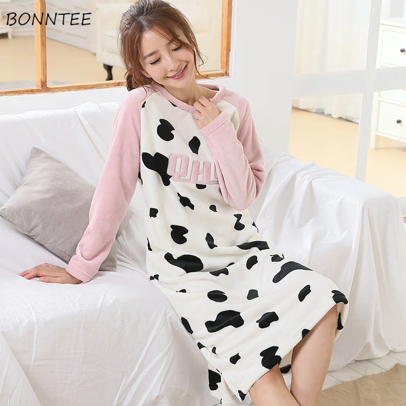 

Nightgowns Women Kawaii Patchwork Sleepwear Warm Flannel Trendy Winter Womens Soft Nightdress Lovely Print Long Sleeve Leisure
