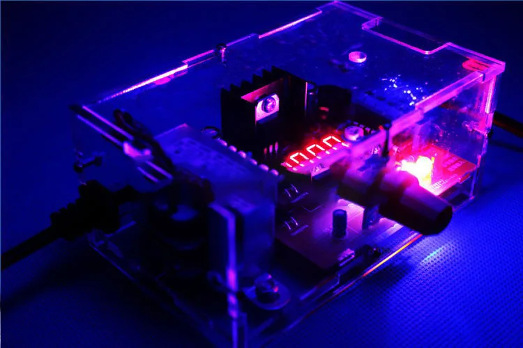 Tanie Fabryka hurtownie darmowa wysyłka ue 220V DIY LM317 regulowane napięcie płyta zasilająca zestaw do nauki z przypadku