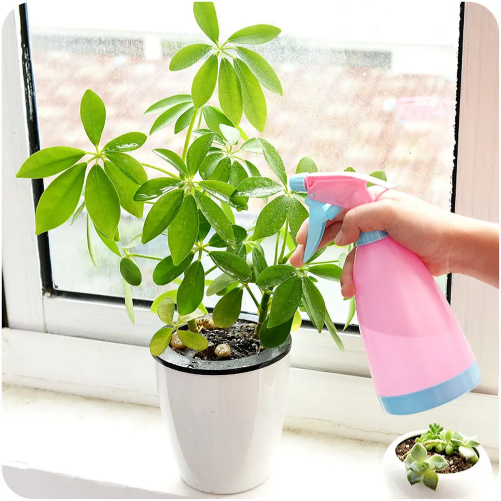

Face Moisturizing Spray Bottle Hairdressing Watering Flowers Clean Candy Color Watering Hand Pressure Type Refillable Bottles