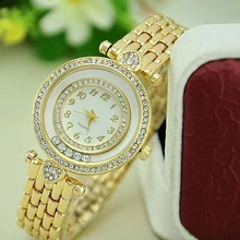 NUEVAS Mujeres Pulsera de Metal Reloj Caldi Doble Cristal Pequeños Corazones Selecciones Del Oro Reloj de Pulsera Reloj Párr Dama de Cuarzo Relojes Mujer
