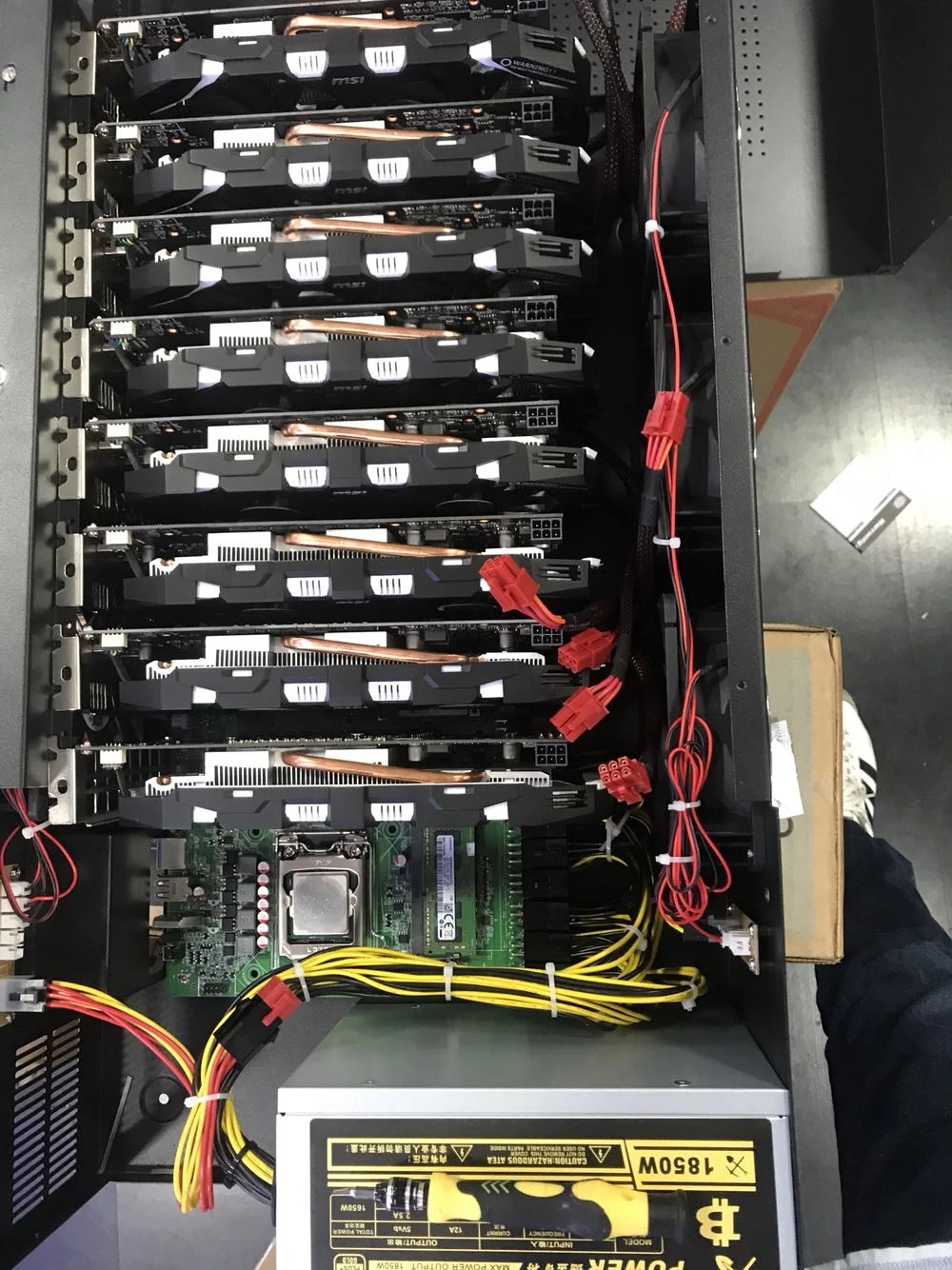 Добыча буровой станок 8 шт. сапфир RX580 г Графика карты AMD 256 бит GDDR5 1340 мГц 7000 PCI Express