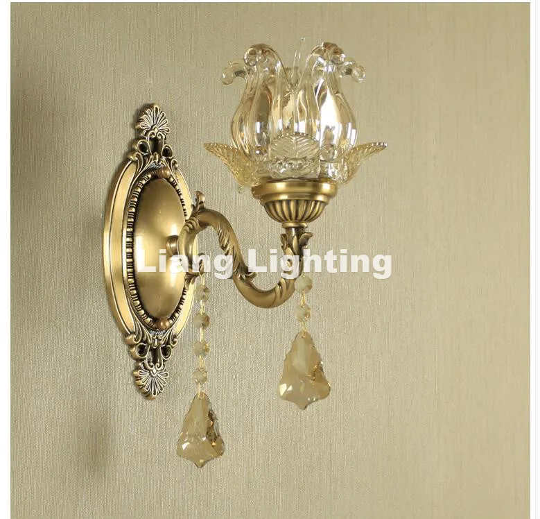 Modern Classical Antique Brass Wall Lamp E14 LED Brass Wall Sconce for Hotel With Crystal Shade Modern Crystal Wall lamp Lustre