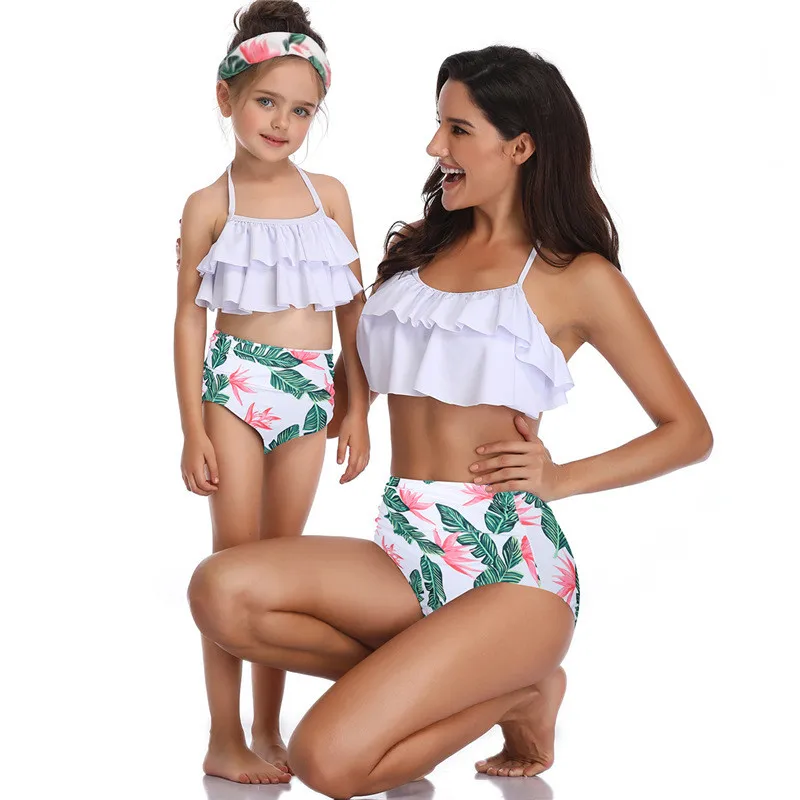 

Mother and Girls Swimming Clothing Summer Mommy and me Family Match Swimwear Mother Daughter Bikini Bahitng Swimsuit H0446