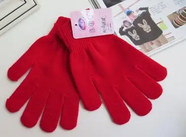 Весна и осень обувь для мужчин и женщин, короткий тонкий пальцы Перчатки трикотажные волшебные сплошной цвет перчатки R723 - Цвет: red