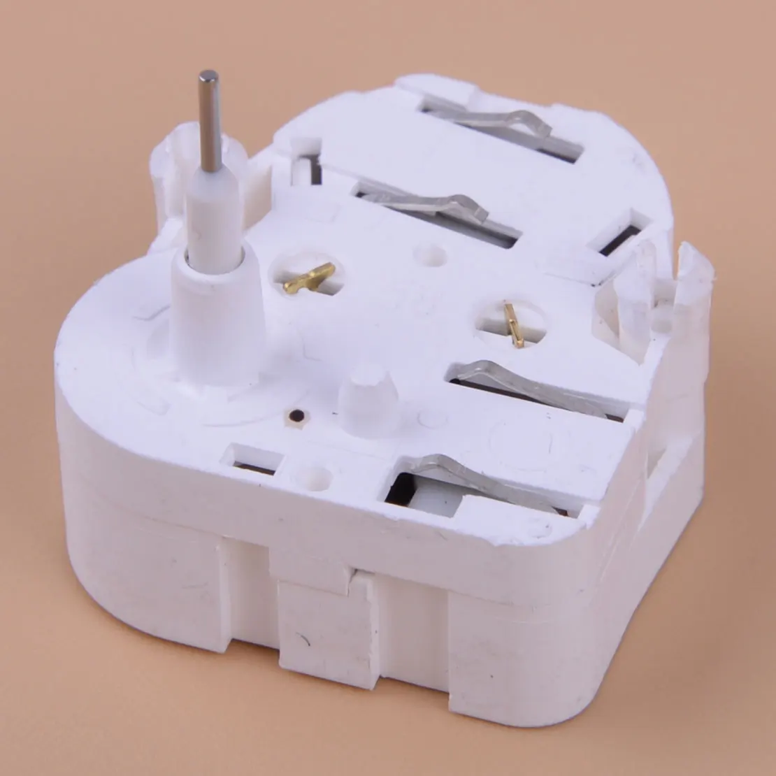 

beler 15V Metal Iron White VDO Stepper Motor Shaft Fit for VDO Speedometer Cluster BMW Volvo VW Audi Volvo BMW Mercedes