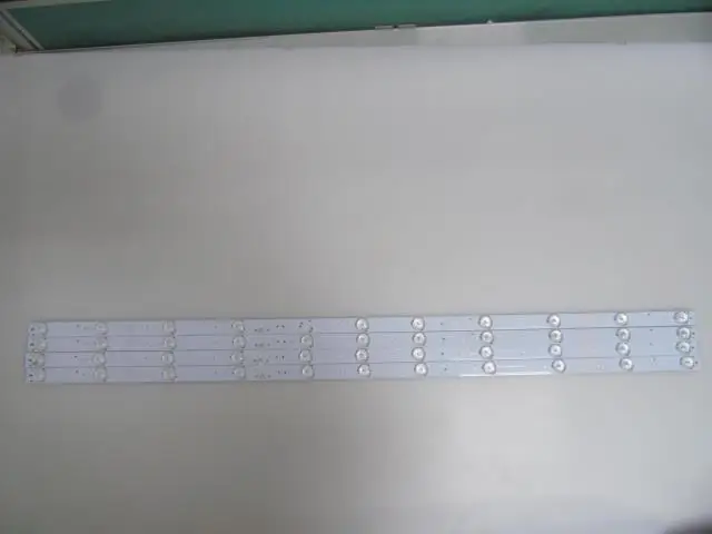 

LED Backlight strip 11 lamp For LE42F15S2 LE42F15S1 LED4218 LE42H bar light 303TT416031 0D416D11-ZC14F-02